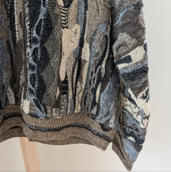 Vintage 90's Coogi Style Abstract Texture Chunky Crewneck Sweater In Tan/Black - Picture 4 of 8